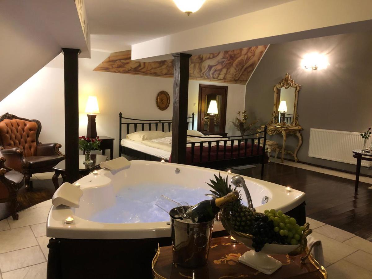 Restauracja - Hotel Mocca D'Oro ميكولو المظهر الخارجي الصورة